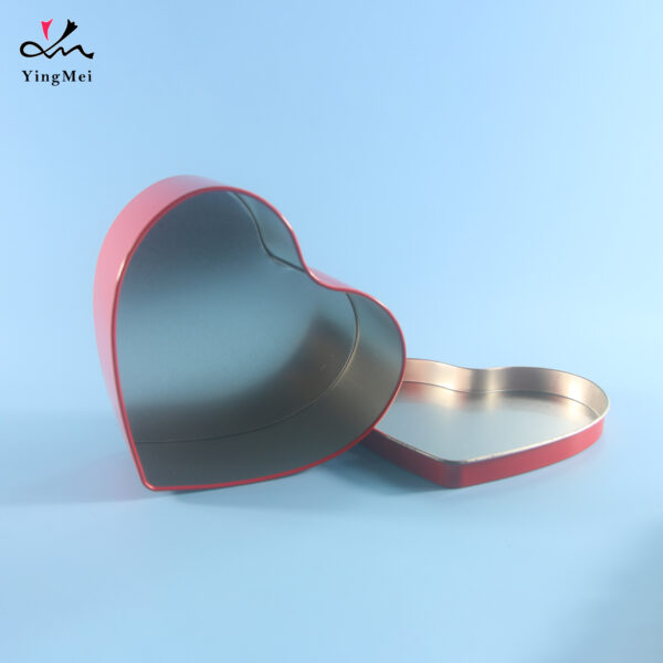 heart shaped gift tin box