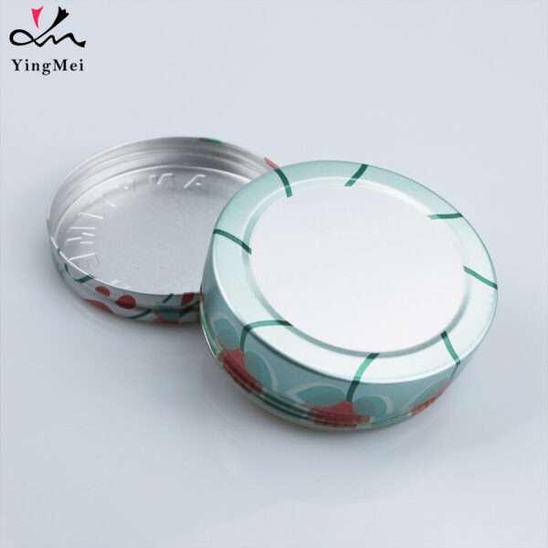Eco-Friendly Green 70ml Lotus Aluminum Can Embossed Design